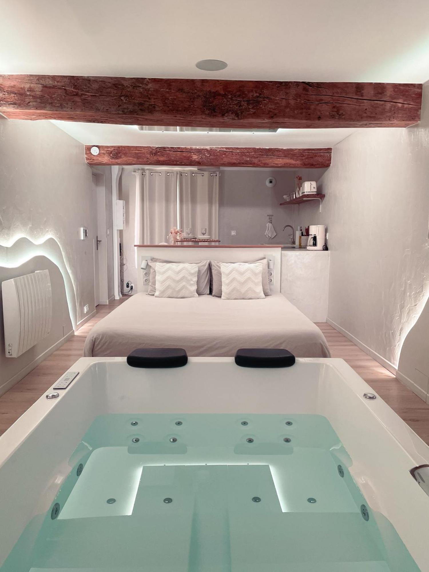 A La Folie - Loft & Spa Montrevault Ngoại thất bức ảnh